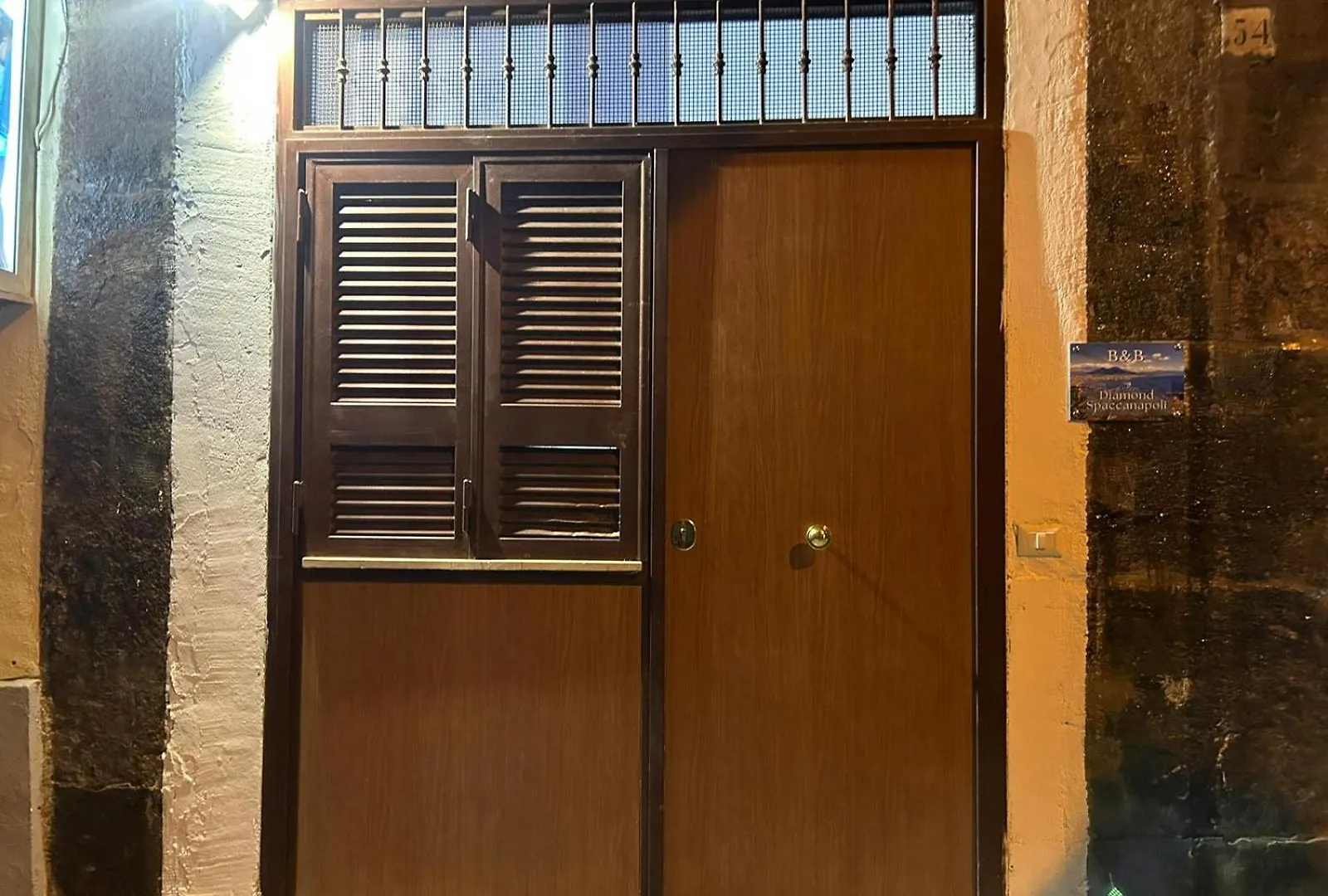 Diamond Spaccanapoli Apartment 0*, Naples Italy
